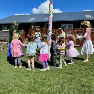 555397564 726744813747883 5530467999397467045 N